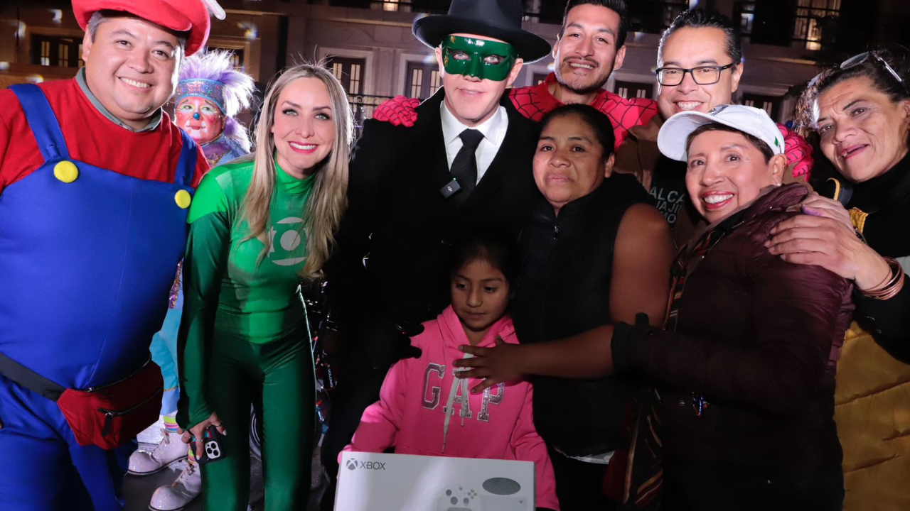 cuajimalpa adrián rubalcava suárez entrega ocho 8 mil juguetes