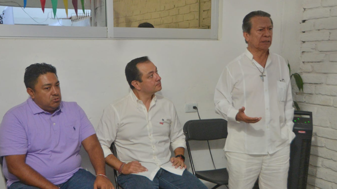 américo zuñiga martínez se suman el ex diputado fedelar Llera Bello