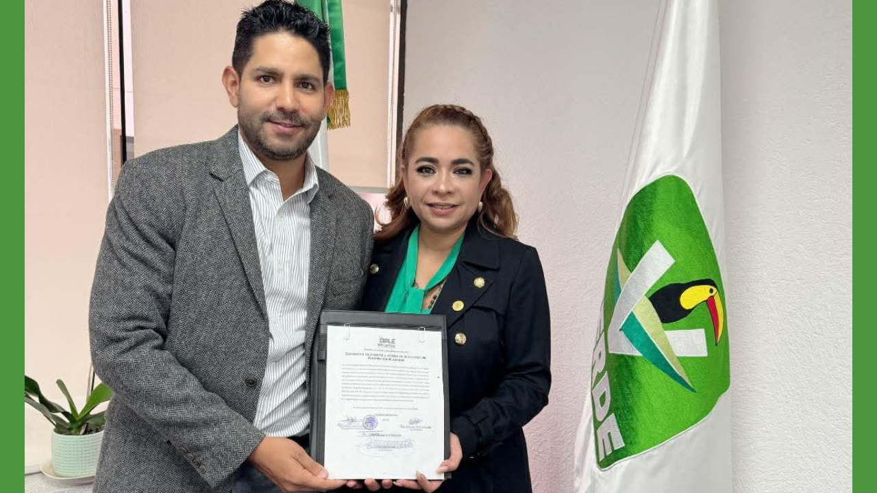Citlai Medellín, presidenta electa de Tamiahua por el partido verde y el dipuyado verde Javier Herrera Borunda