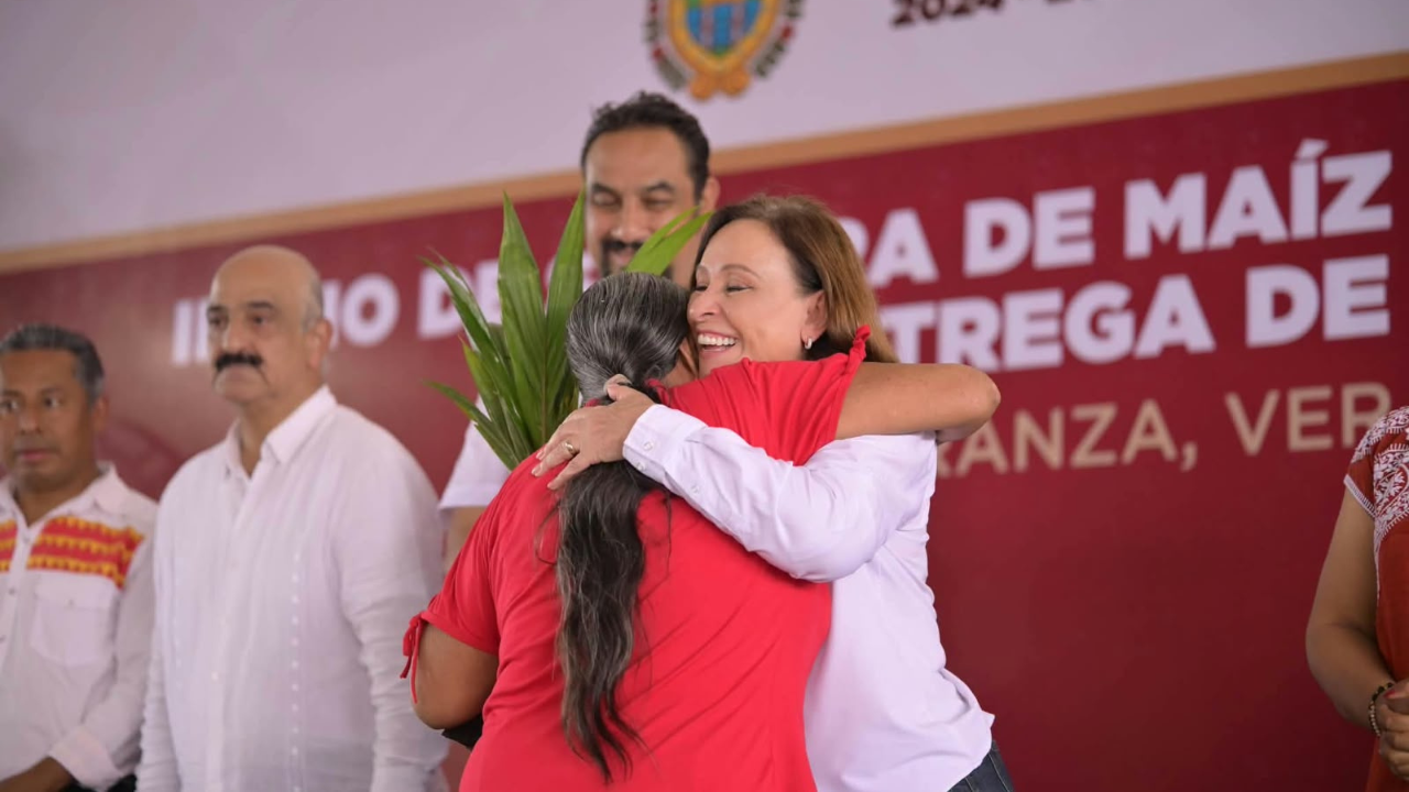 ROCÍO NAHLE GARCÍA, GOBERNADORA DE VERACRUZ